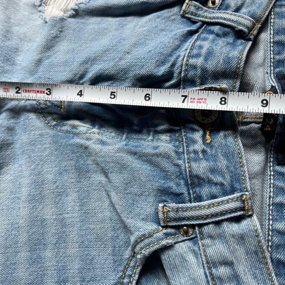 Lucky Brand Mid Rise Boyfriend Bermuda Distressed Raw Hem Denim Jean Short 00 24 - Picture 8 of 10
